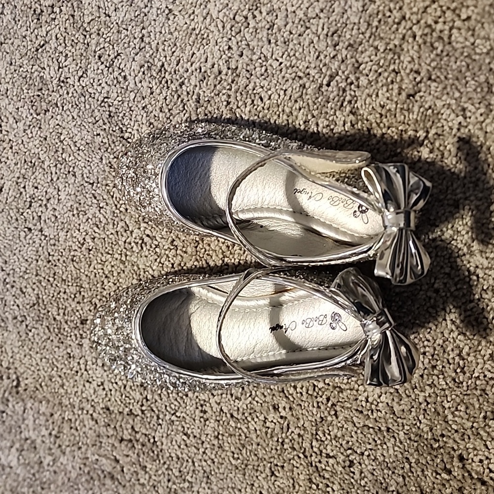 BoBo Angel silver shoes size 28 with velcro straps ..